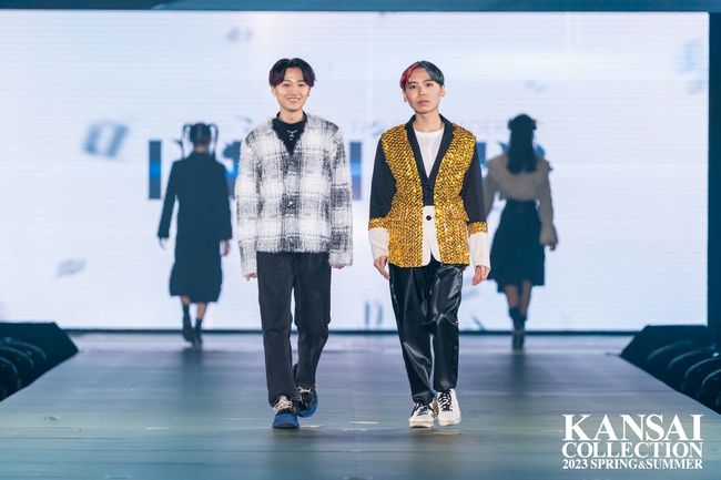 FASHION LEADERS