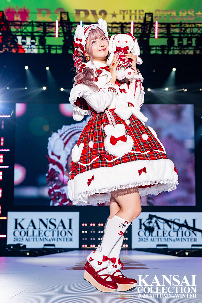 BABY, THE STARS SHINE BRIGHT