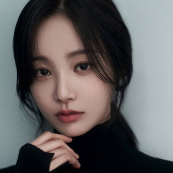 YEONWOO